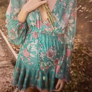 Hemant & Nandita Isha Dress